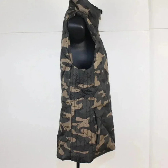 NEW YORK & COMPANY - Picture 3 of 6